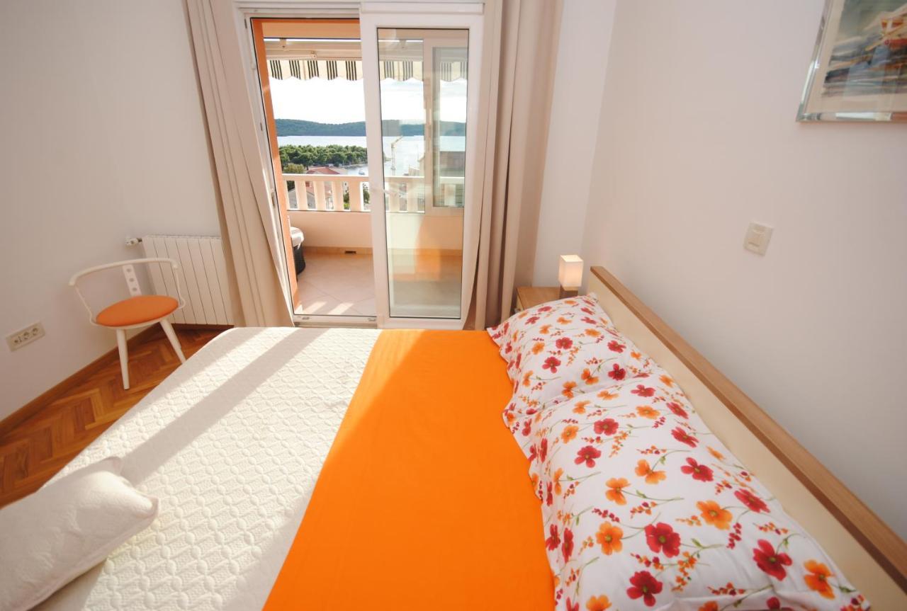 Seaview Luxury Apartment "Lucy" With Terrace & Vintage Summer Kitchen 特罗吉尔 外观 照片